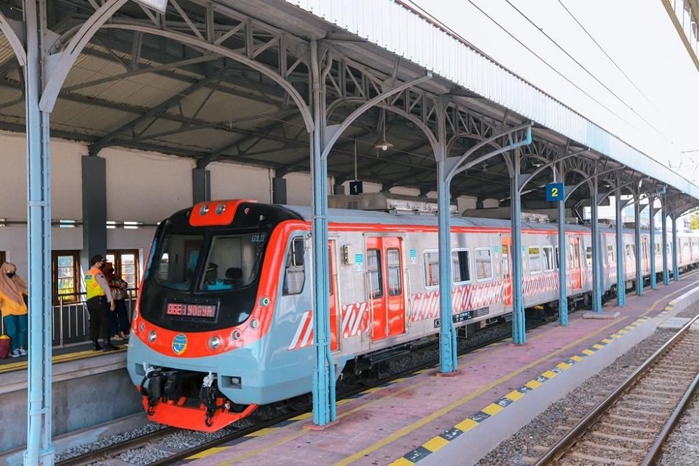 KRL Jogja–Solo: Transportasi Modern yang Menghubungkan Dua Kota Budaya